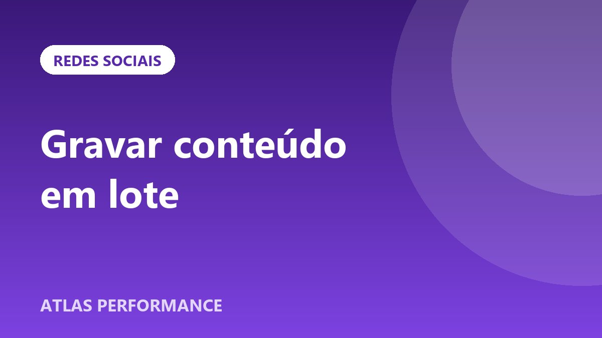 Celular em um tripé com iluminação, gravando um vídeo de uma empresa